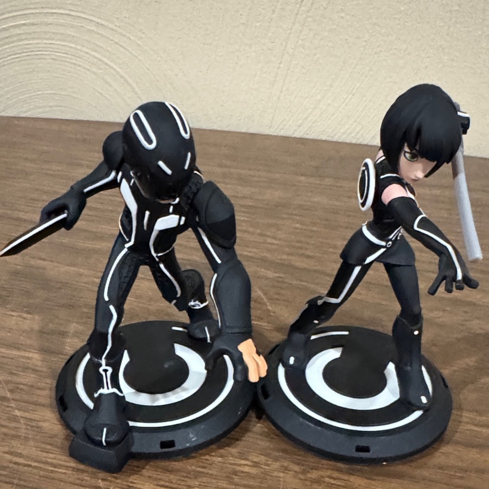 Sam Flynn and Tron Quorra